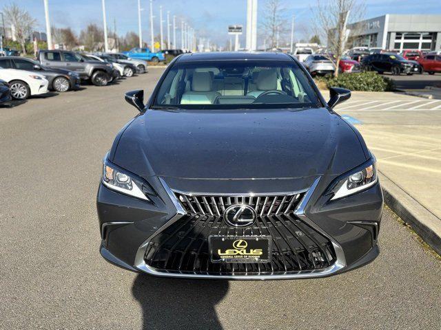 new 2025 Lexus ES 350 car, priced at $48,044