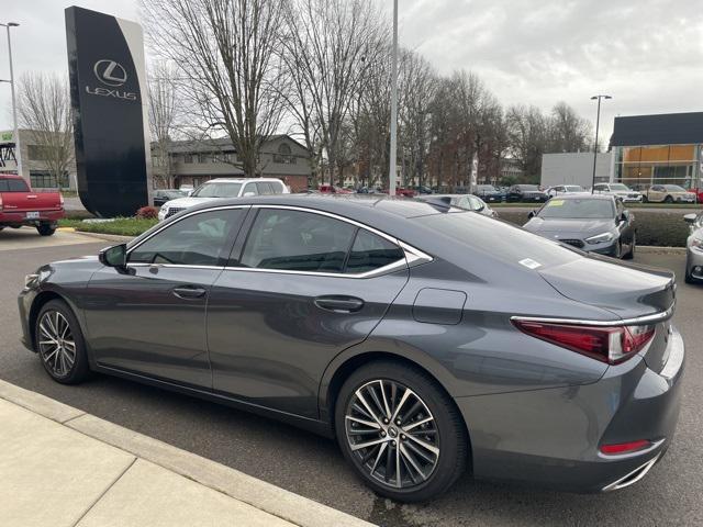 used 2025 Lexus ES 350 car, priced at $43,547