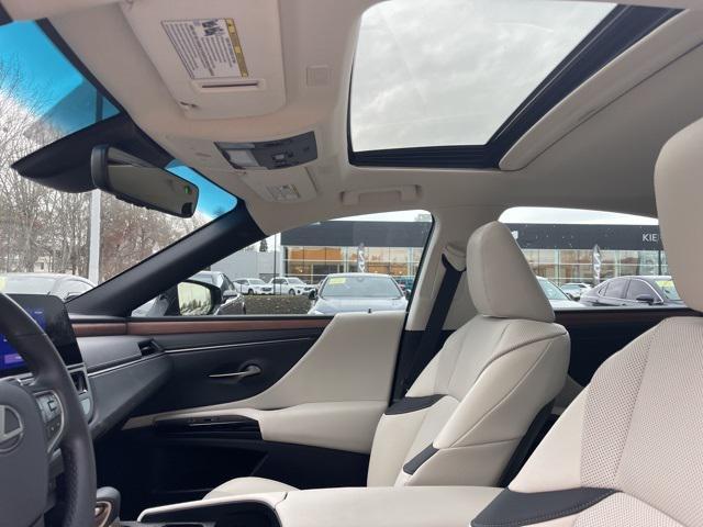 used 2025 Lexus ES 350 car, priced at $43,547