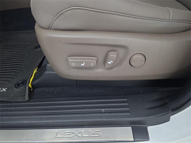 used 2022 Lexus GX 460 car, priced at $46,657