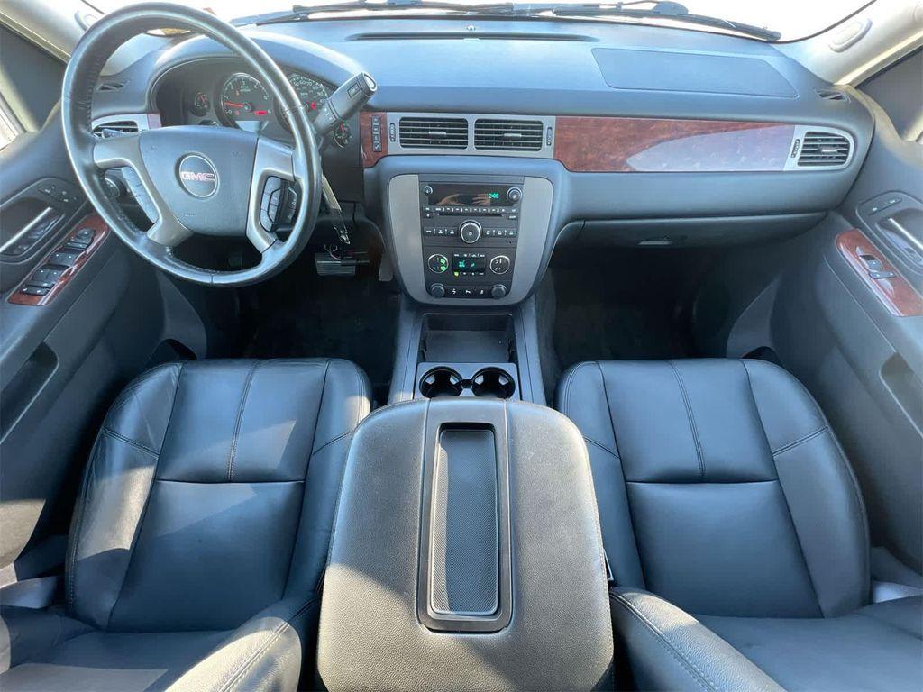 used 2012 GMC Yukon car, priced at $11,695