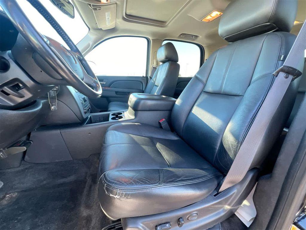 used 2012 GMC Yukon car, priced at $11,695