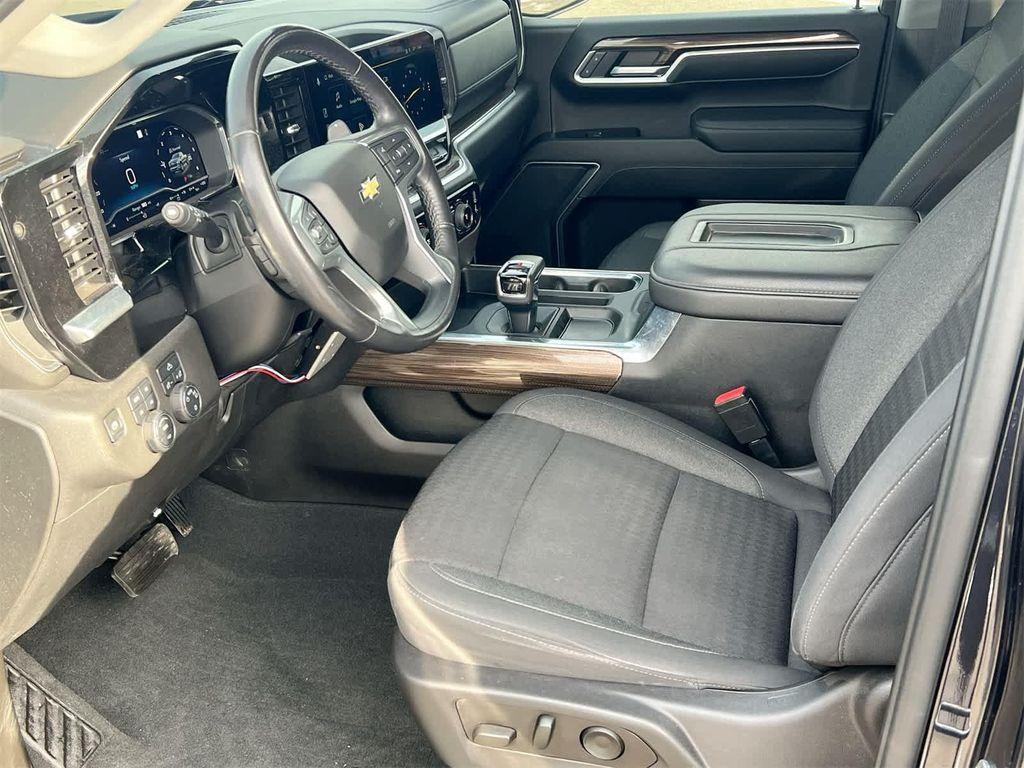 used 2022 Chevrolet Silverado 1500 car, priced at $38,995