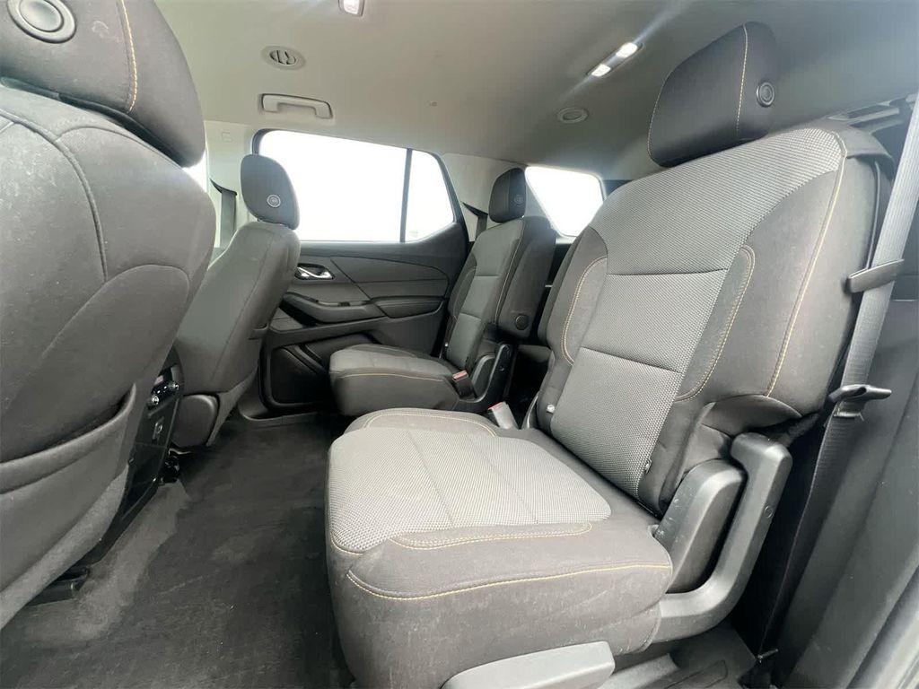 used 2018 Chevrolet Traverse car, priced at $14,295