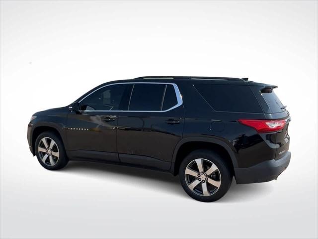 2019 Mosaic Black Metallic Chevrolet Traverse