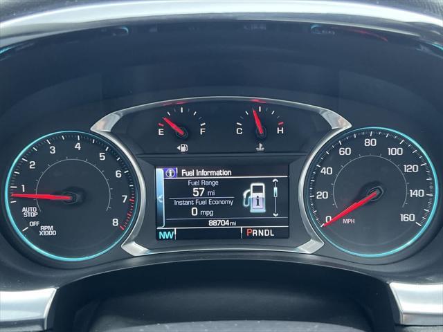2019 Mosaic Black Metallic Chevrolet Traverse