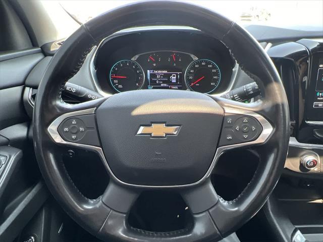 2019 Mosaic Black Metallic Chevrolet Traverse