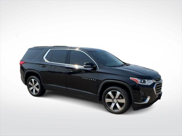 2019 Mosaic Black Metallic Chevrolet Traverse