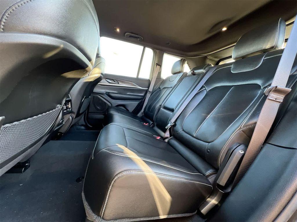 used 2024 Jeep Grand Cherokee car, priced at $33,995