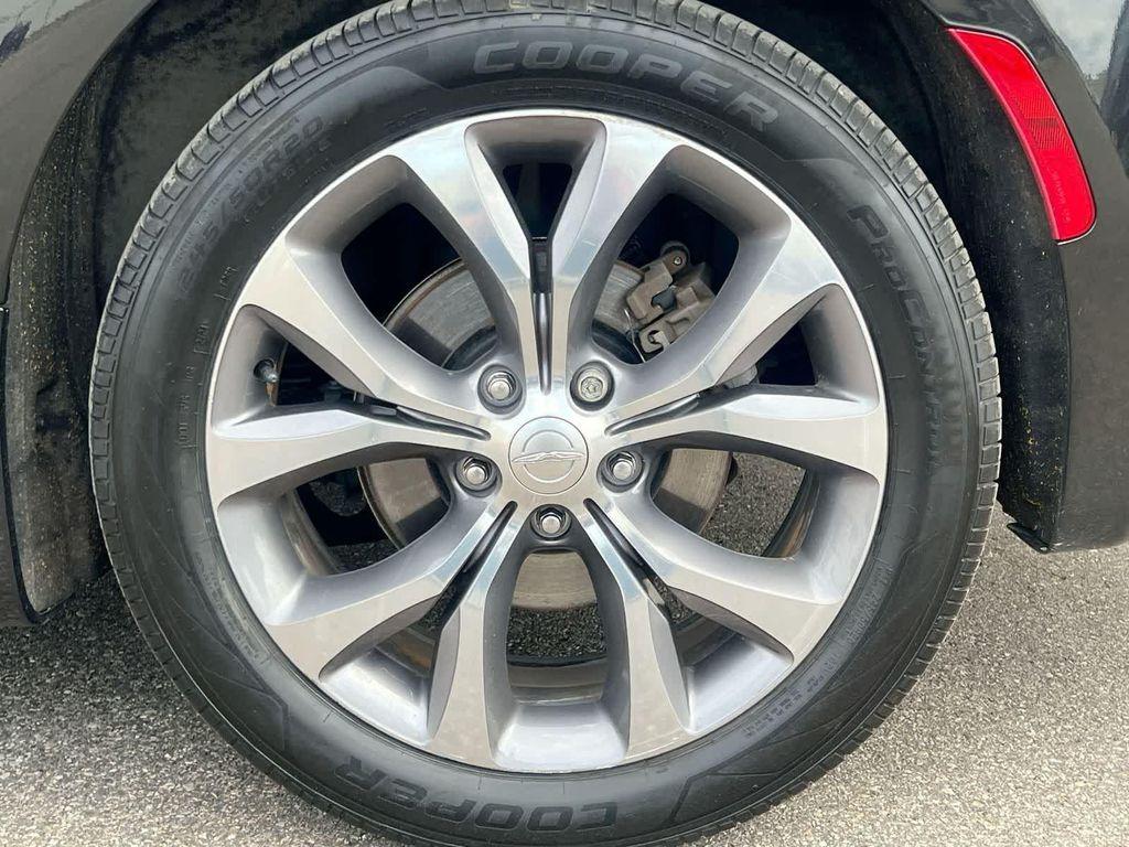 used 2019 Chrysler Pacifica car, priced at $19,275