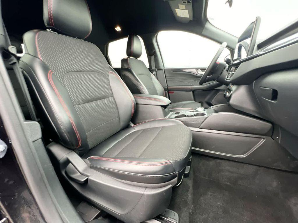 used 2025 Ford Escape car, priced at $26,699