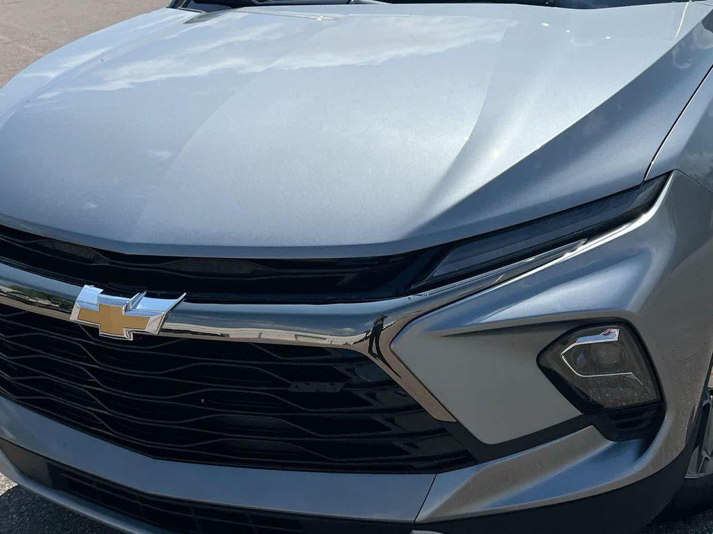 used 2025 Chevrolet Blazer car, priced at $26,275