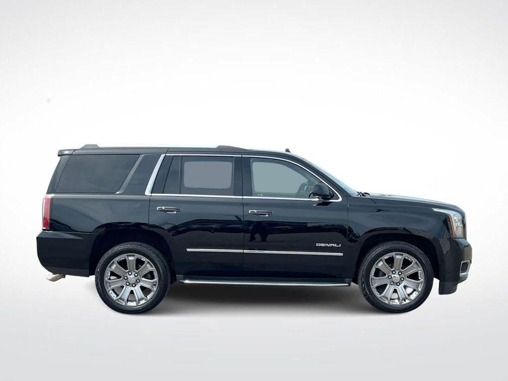 used 2016 GMC Yukon car, priced at $24,275