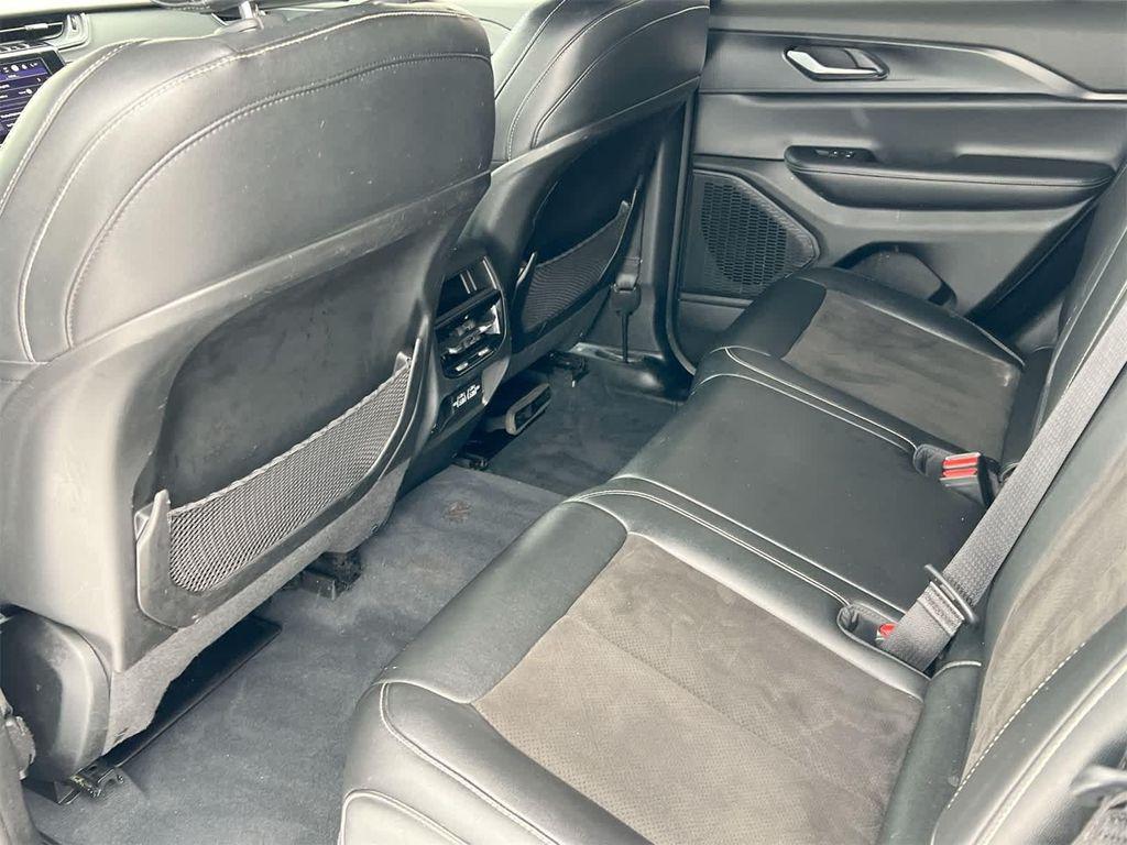 used 2023 Jeep Grand Cherokee car, priced at $28,995