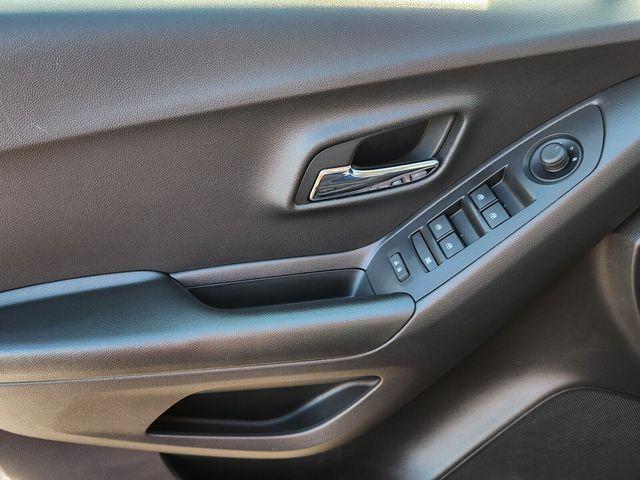 used 2022 Chevrolet Trax car, priced at $16,293