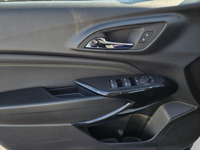 new 2026 Chevrolet Trax car, priced at $25,093