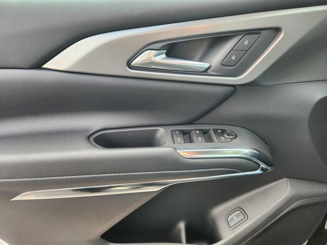 new 2026 Chevrolet Traverse car, priced at $41,285