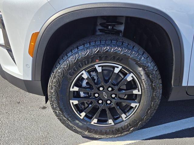 new 2026 Chevrolet Traverse car, priced at $54,623