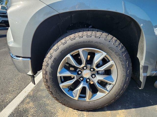 new 2026 Chevrolet Silverado 1500 car, priced at $47,123