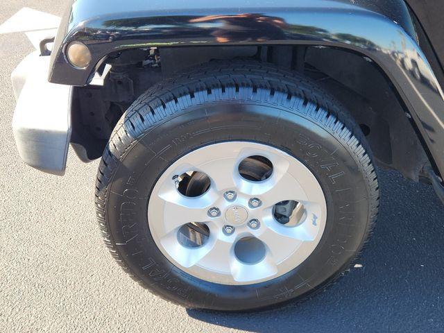 used 2013 Jeep Wrangler Unlimited car, priced at $13,494