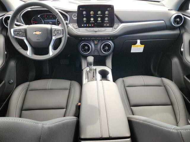 new 2025 Chevrolet Blazer car, priced at $36,044