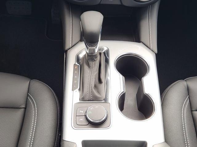 new 2025 Chevrolet Blazer car, priced at $36,044