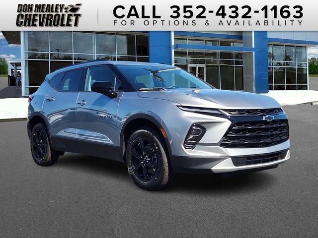 new 2025 Chevrolet Blazer car, priced at $32,986
