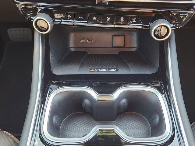 new 2026 Chevrolet Traverse car, priced at $55,471