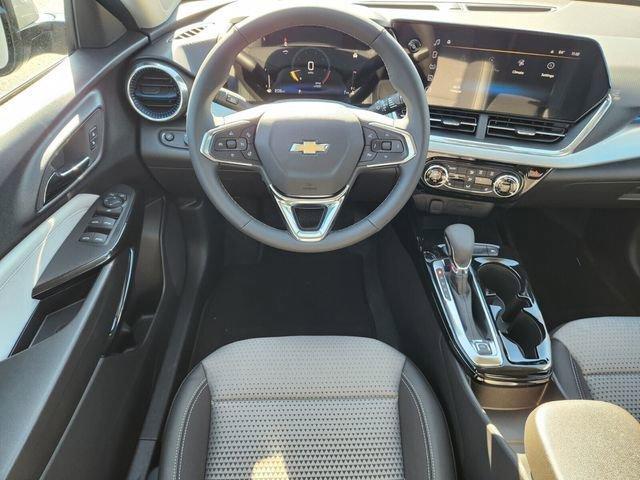 new 2026 Chevrolet Trax car, priced at $25,093