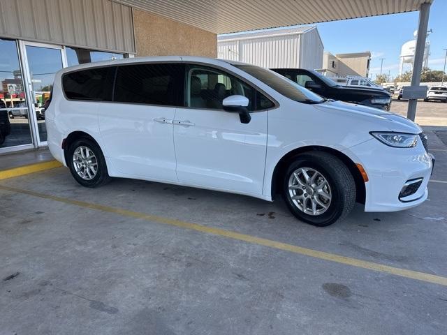 used 2023 Chrysler Pacifica car, priced at $28,446