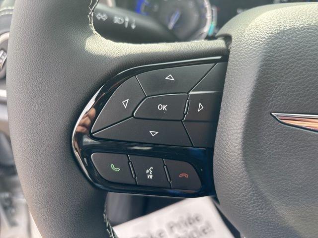 new 2026 Chrysler Pacifica car, priced at $43,428