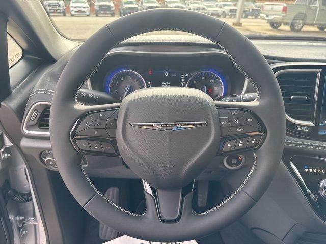 new 2026 Chrysler Pacifica car, priced at $43,428