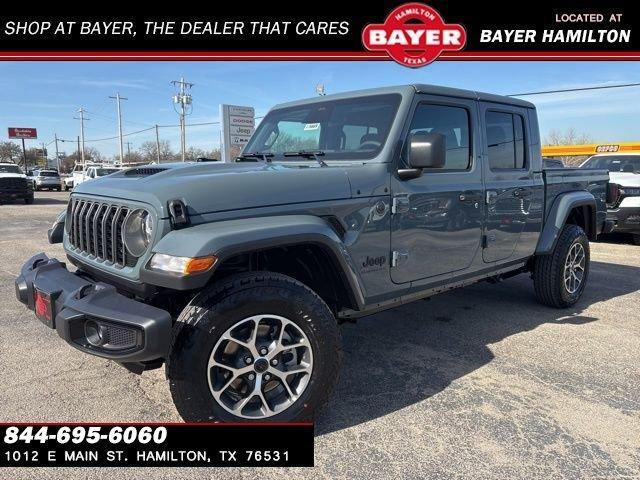 new 2026 Jeep Gladiator car, priced at $46,930