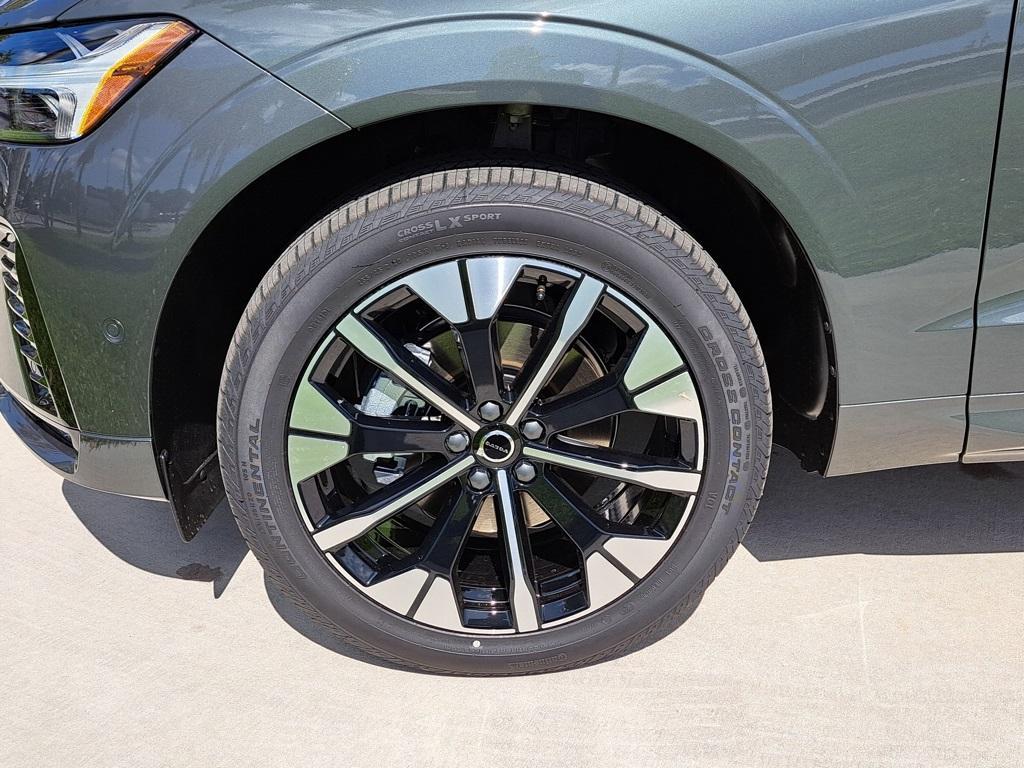 new 2026 Volvo XC60 car, priced at $55,475