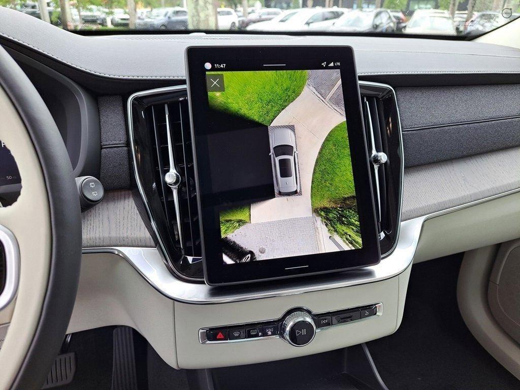 new 2026 Volvo XC90 car, priced at $72,655