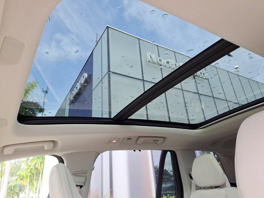 new 2026 Volvo XC90 car, priced at $77,055