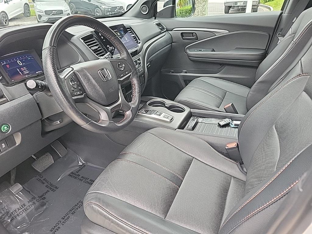 used 2023 Honda Passport car, priced at $30,000