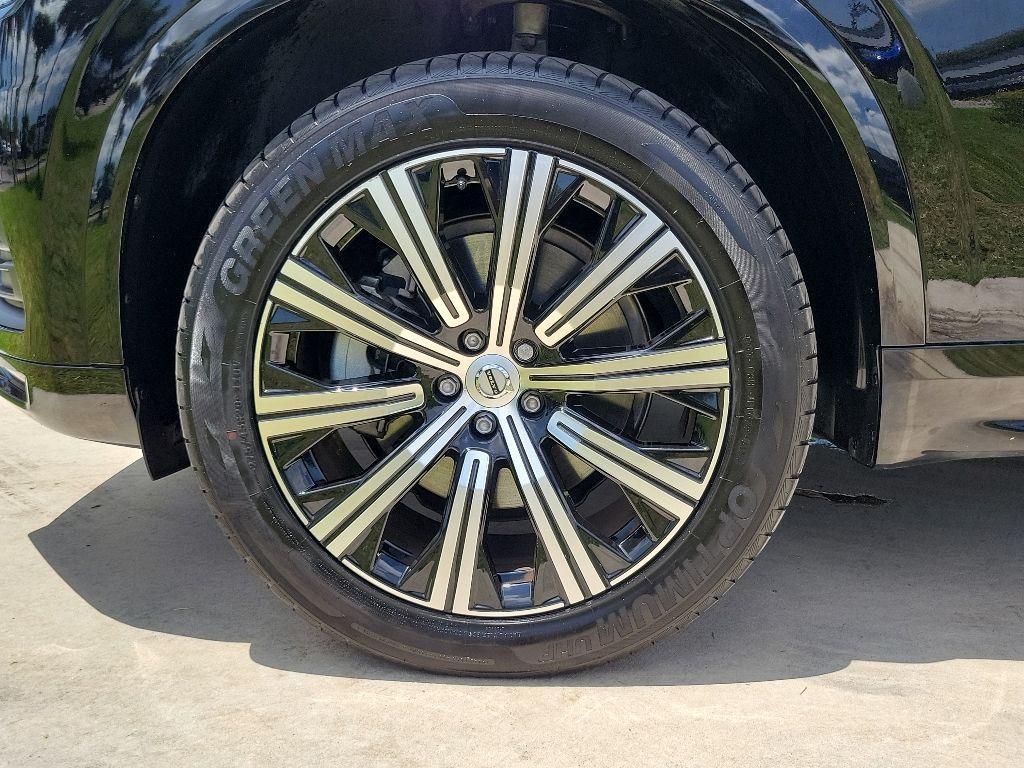 used 2023 Volvo XC90 car, priced at $34,350