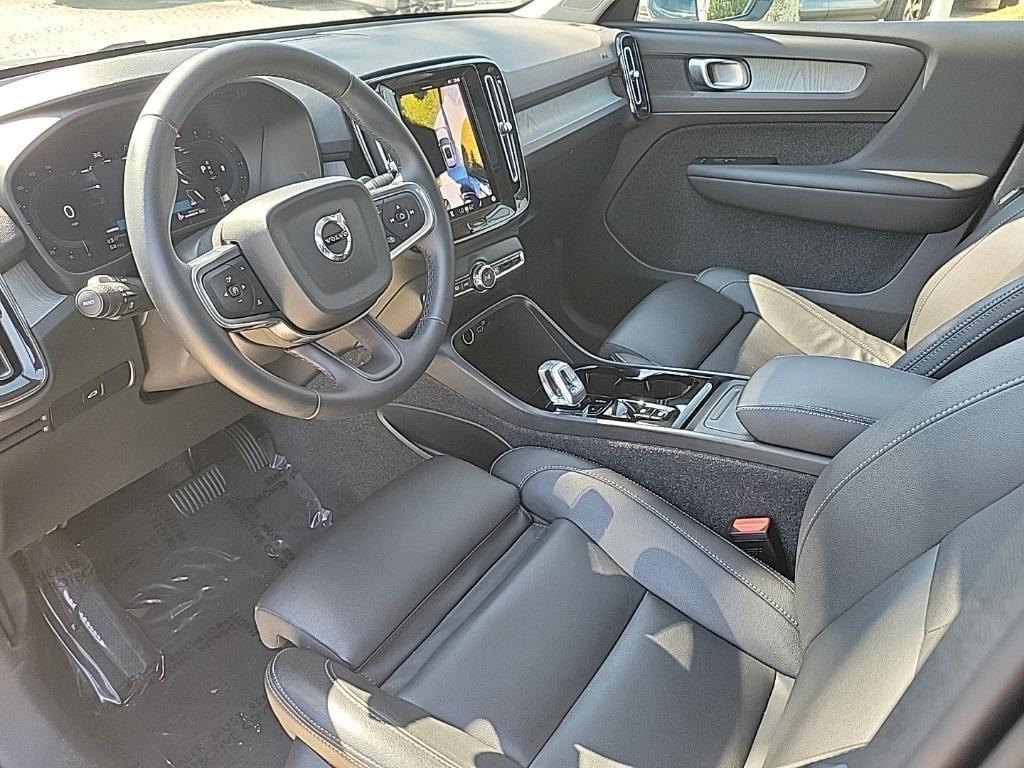 used 2025 Volvo XC40 car, priced at $30,000