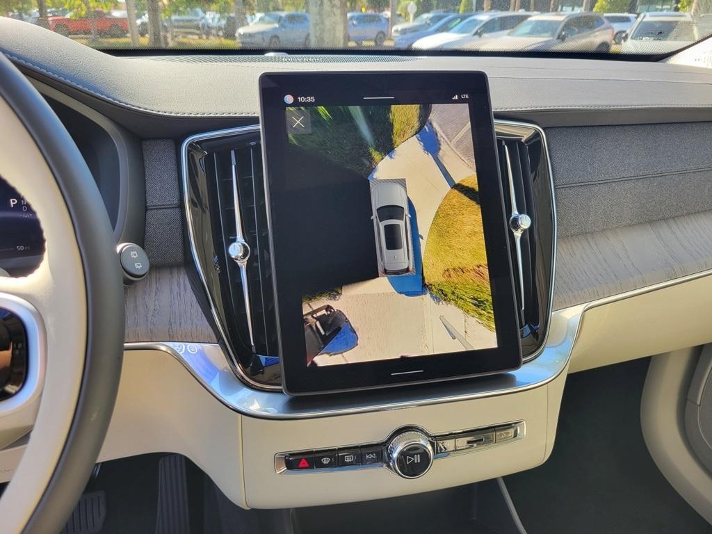 new 2026 Volvo XC90 car, priced at $72,655