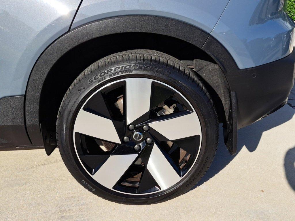 used 2023 Volvo C40 Recharge Pure Electric car, priced at $23,500