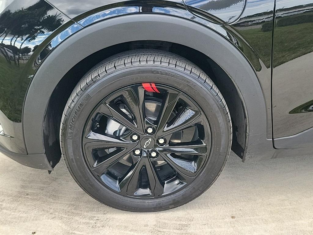 used 2023 Chevrolet Bolt EUV car, priced at $17,500