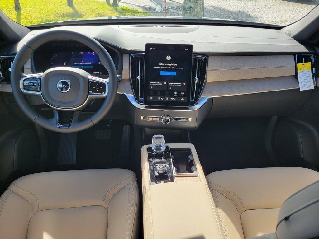 new 2026 Volvo XC90 Plug-In Hybrid car, priced at $76,105