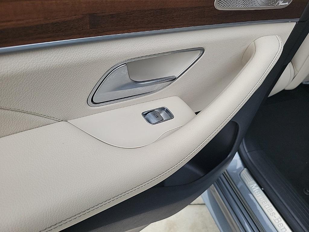 used 2023 Mercedes-Benz GLE 350 car, priced at $42,750