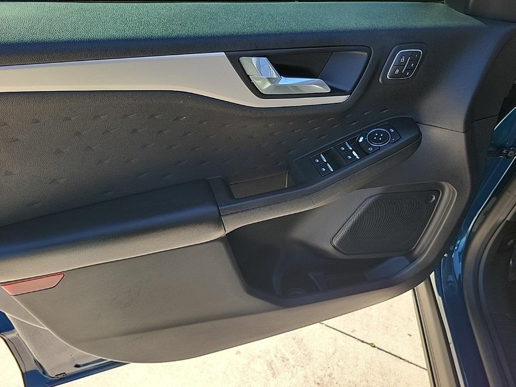 used 2020 Ford Escape car, priced at $16,500