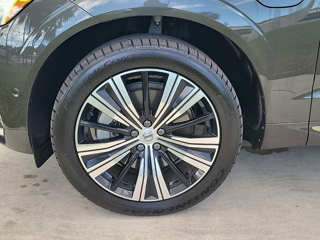 used 2022 Volvo XC60 Recharge Plug-In Hybrid car, priced at $29,500