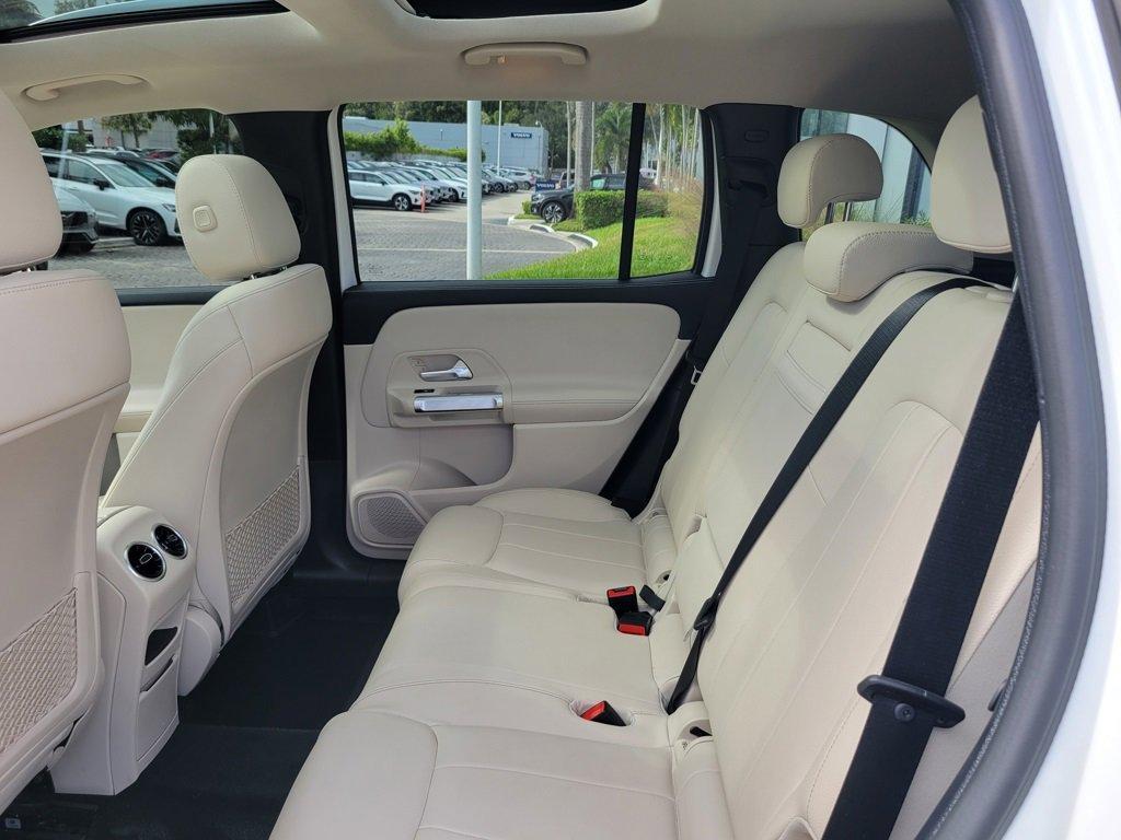 used 2022 Mercedes-Benz GLB 250 car, priced at $25,750