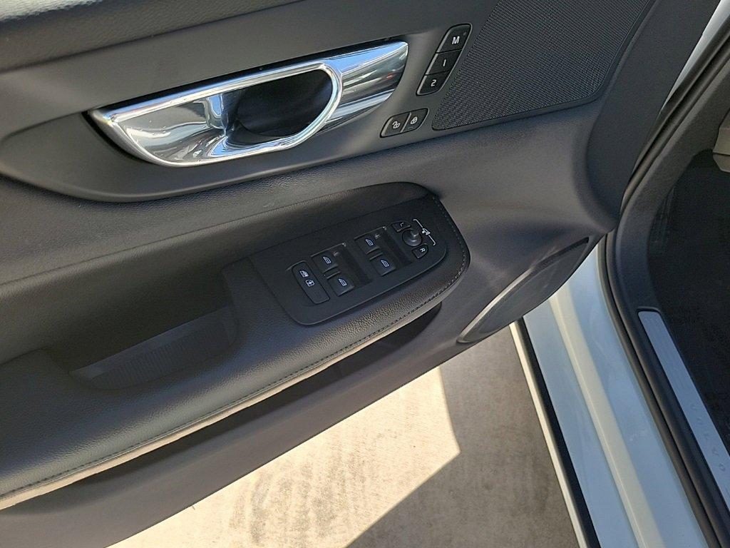 used 2022 Volvo S60 car, priced at $21,900