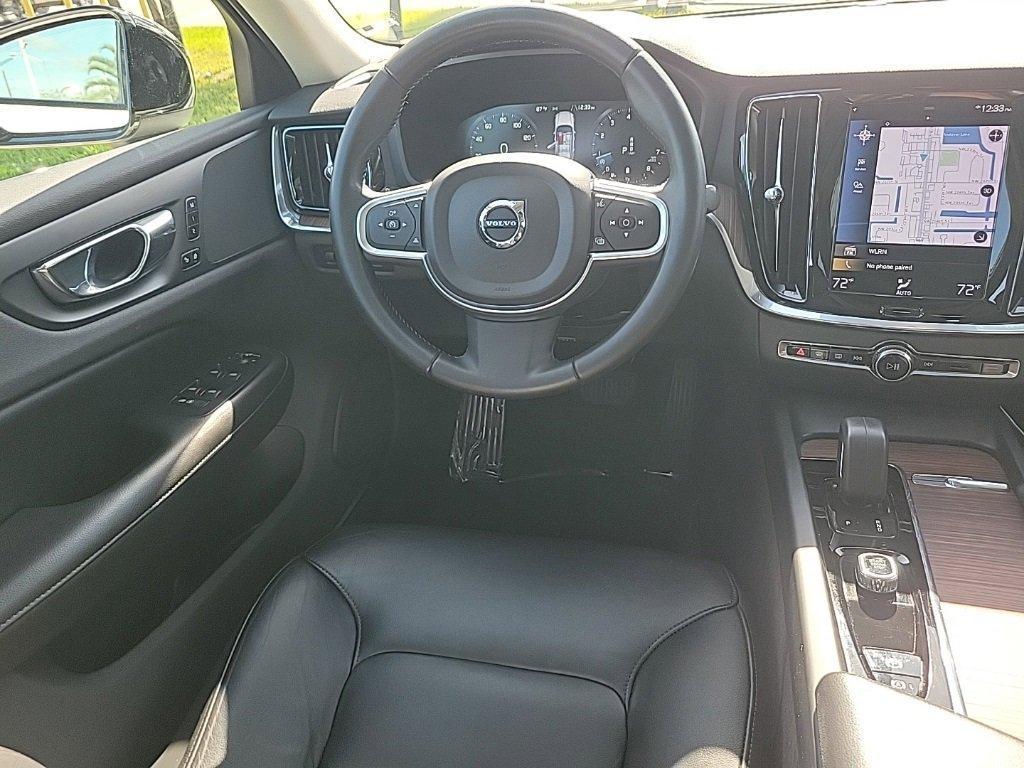 used 2022 Volvo S60 car, priced at $21,900