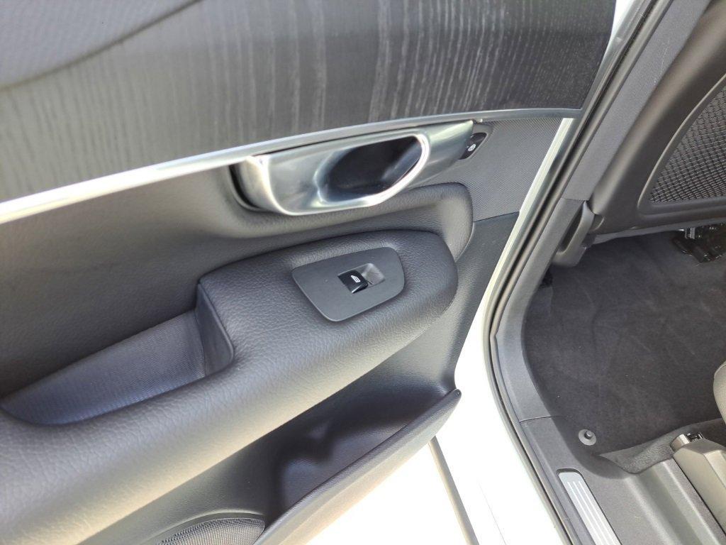 used 2020 Volvo XC90 car, priced at $18,000